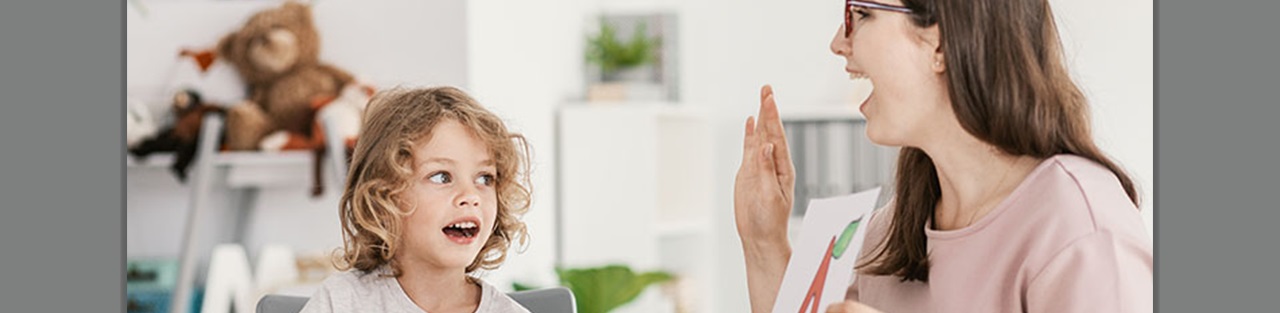 Doctor speaking to a kid